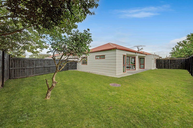 6/6 Taka Street, Takanini, Auckland - Carousel 2