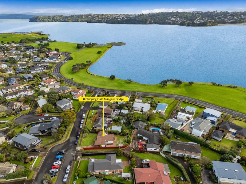 8 Chipping Dale, Mangere Bridge, Auckland - Carousel 2