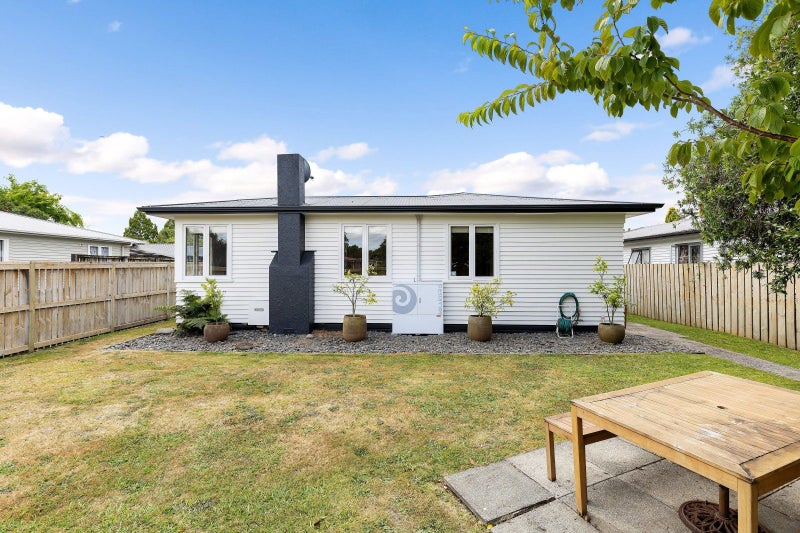 9 Edinburgh Road, Hillcrest, Hamilton - Carousel 1
