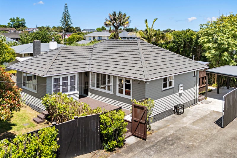 1/14 Koromiko Street, New Lynn, Auckland - Carousel 1