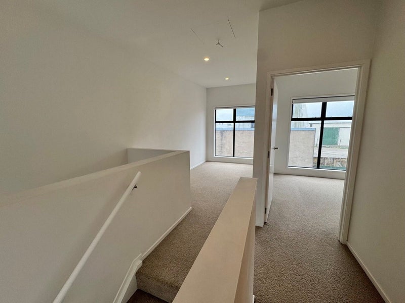 4/17 OWENS PLACE, Mount Maunganui, Mount Maunganui - Carousel 2