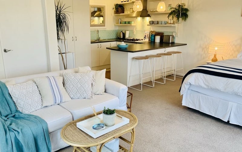 4A Whitianga View, Paremata, Porirua - Carousel 2