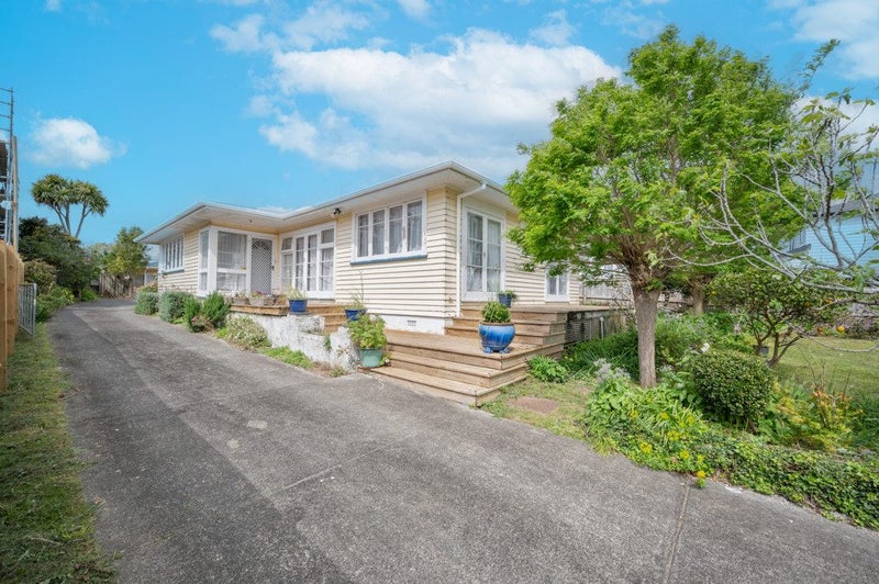12 Churchill Avenue, Manurewa, Auckland - Carousel 2