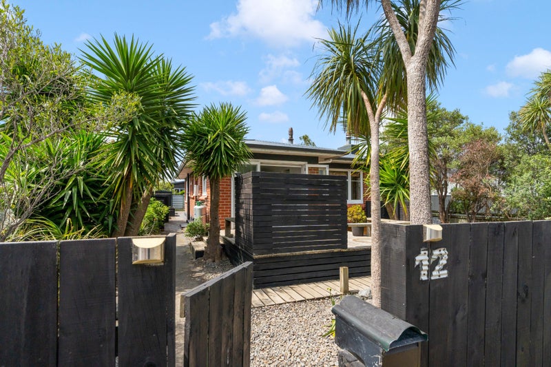 12 Cambridge Road, Martinborough - Carousel 25