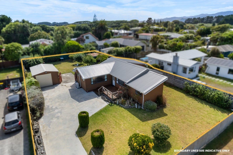 28 Kiharoa Street, Otaki Beach, Otaki - Carousel 1