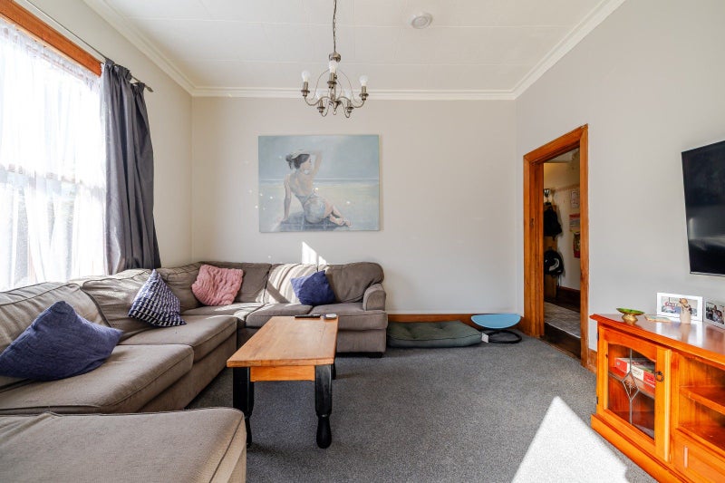 24 Main Street, Pahiatua, Pahiatua - Carousel 2