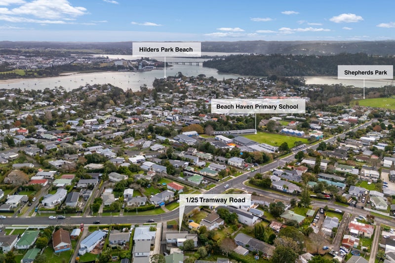 1/25 Tramway Road, Beach Haven, Auckland - Carousel 21