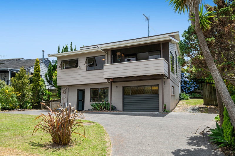 61 Polkinghorne Drive, Manly, Whangaparaoa - Carousel 1
