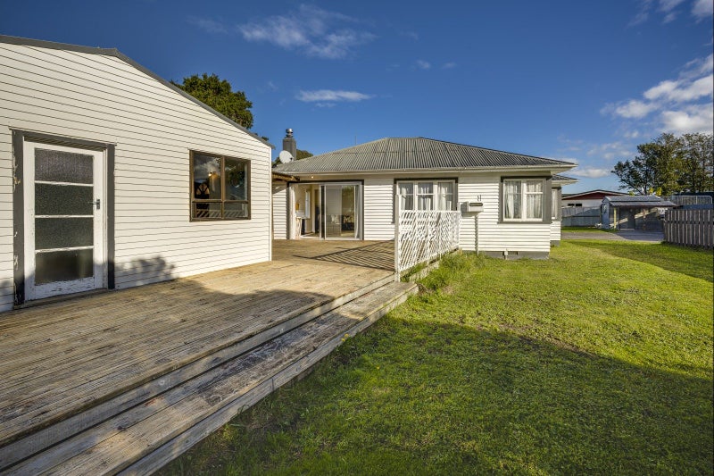 20 Buckingham Street, Whakatu, Hastings  - Carousel 2