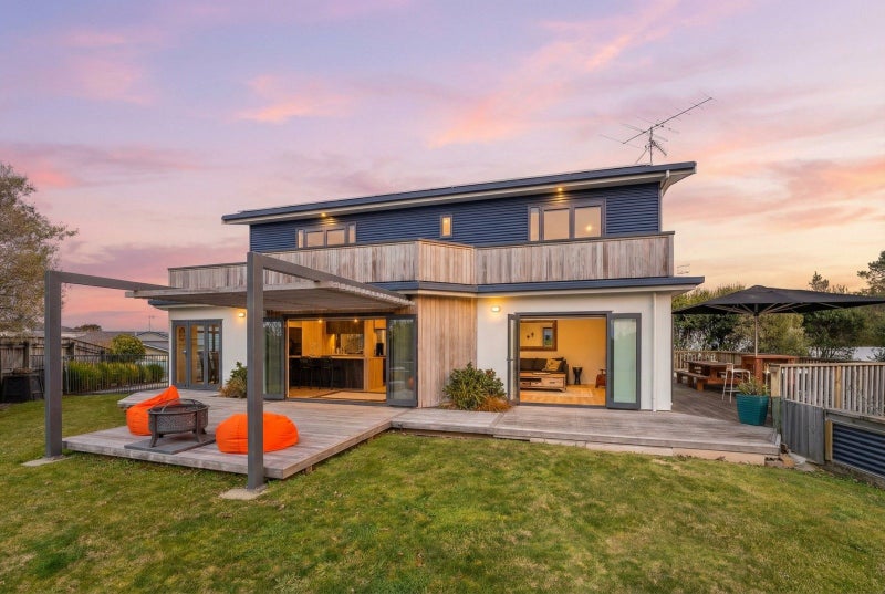 5 Bayview Heights, Kaiteriteri, Motueka - Carousel 1