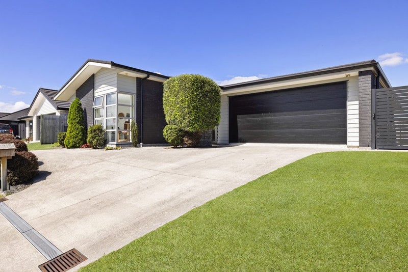 38 Stevenson Drive, Papamoa, Papamoa - Carousel 1