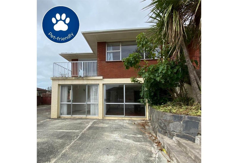 19 Glenmore Road, Sunnyhills, Auckland - Carousel 1