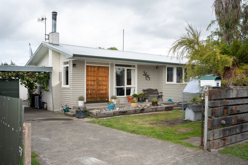 34 Elliott Crescent, Havelock North, Havelock North - Carousel 1
