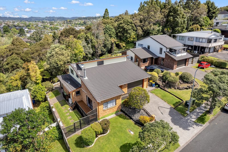 64 Rhinevale Close, Henderson, Auckland - Carousel 32