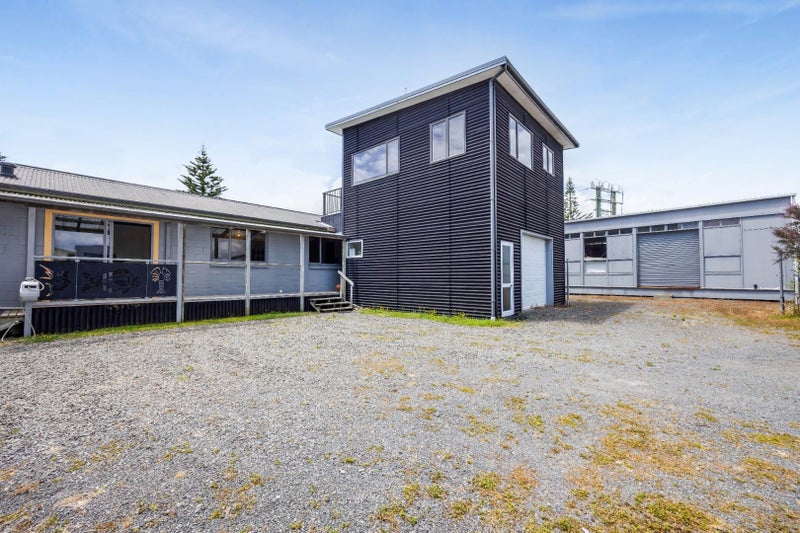 14 West Quay, Waitara, Waitara - Carousel 1