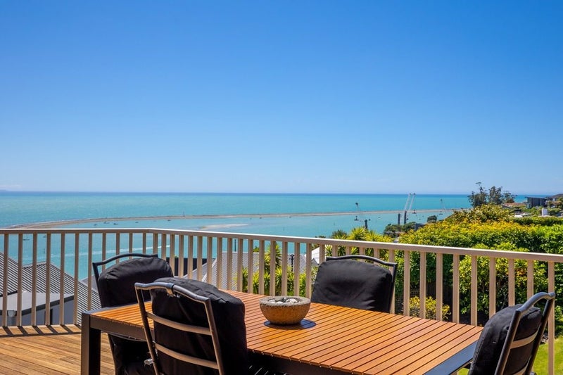 42 Britannia Heights, Stepneyville, Nelson - Carousel 2