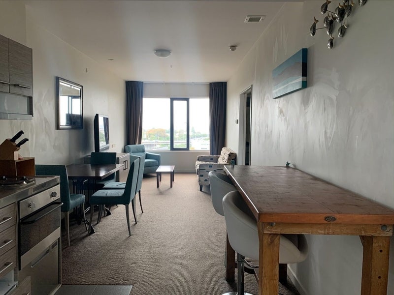 608/145 Symonds Street, Newton, Auckland - Carousel 2