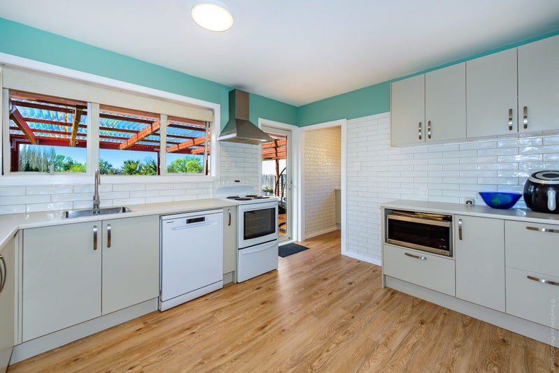 36 Claridges Road, Casebrook, Christchurch - Carousel 2