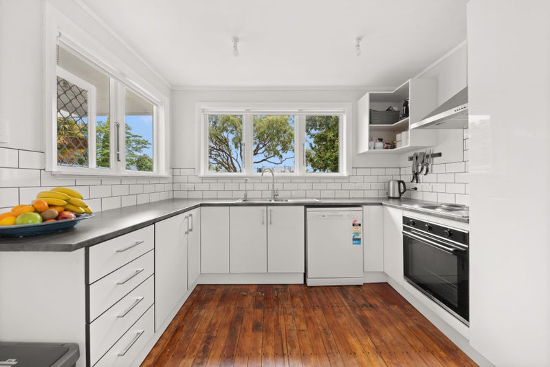 9 King Street, Carterton, Carterton - Carousel 2
