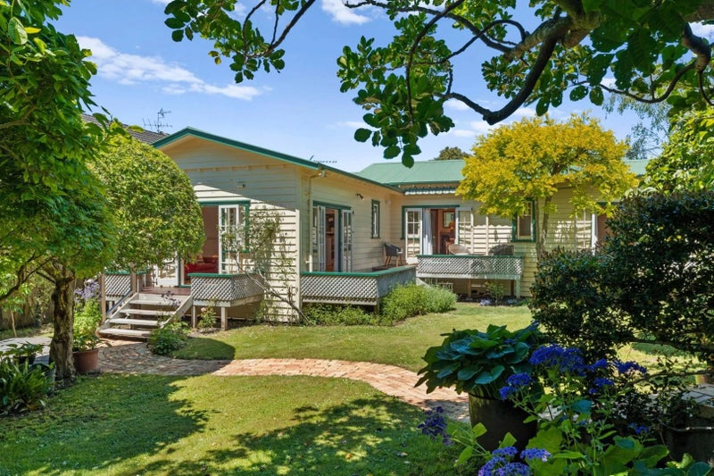 52 Armadale Road, Remuera, Auckland - Carousel 2