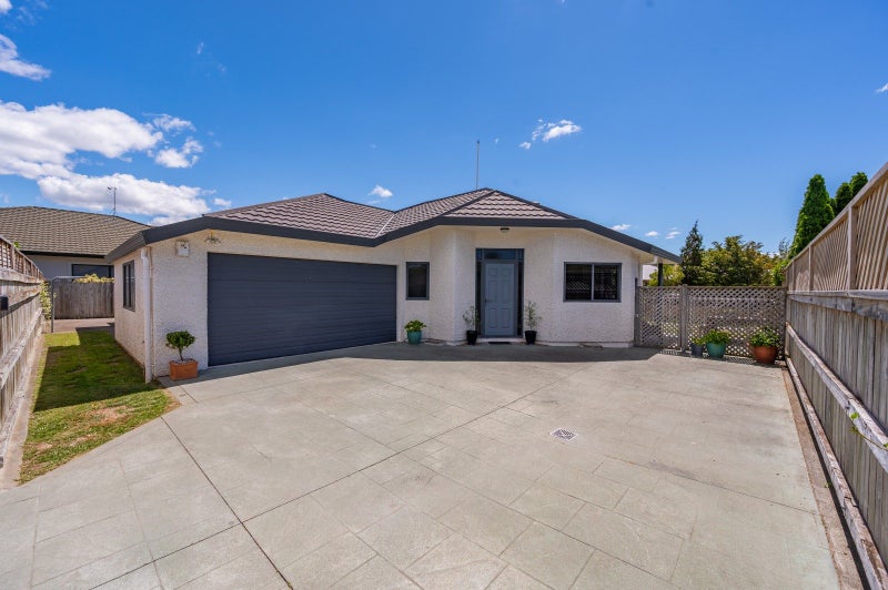 34A Kensington Drive, Taradale, Napier - Carousel 15