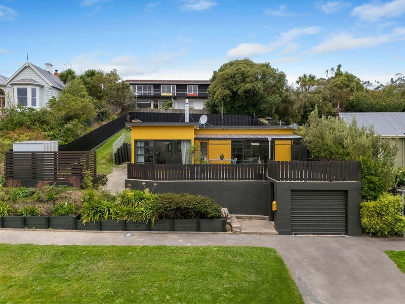 3 Harrington Street, Port Chalmers, Dunedin - Carousel 1
