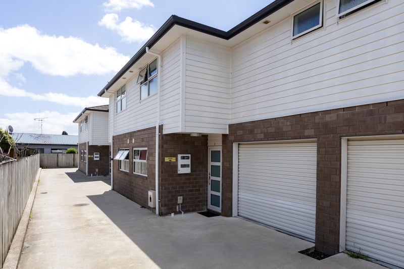 2/12 Blackburn Street, Frankton, Hamilton - Carousel 2