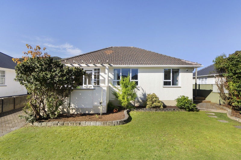 47 Godley Street, Waiwhetu, Lower Hutt - Carousel 1