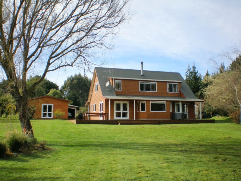 300 Turitea Road, Turitea, Palmerston North - Carousel 2