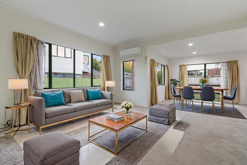 1/150 Rosebank Road, Avondale, Auckland - Carousel 2