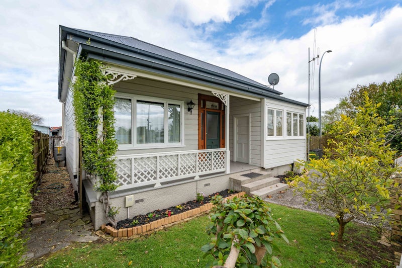 185 Galloway Street, Hamilton East, Hamilton - Carousel 1