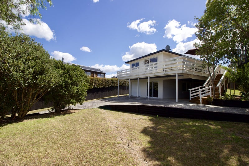 53 Zealandia Road, Manly, Whangaparaoa - Carousel 1
