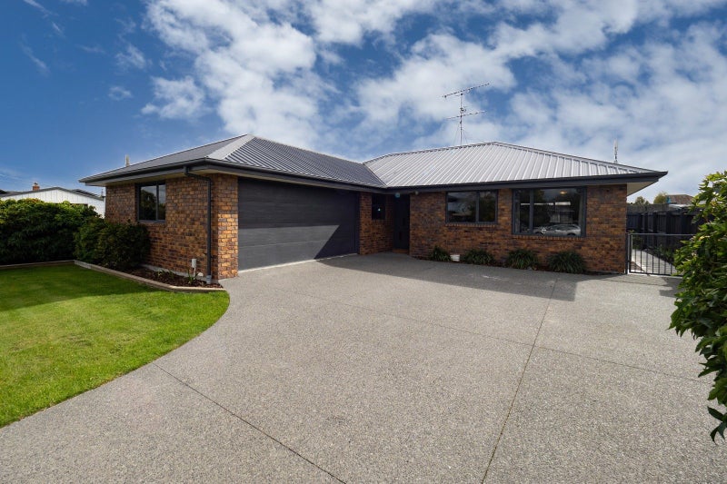 116 Thomson Street, Tinwald, Ashburton - Carousel 1