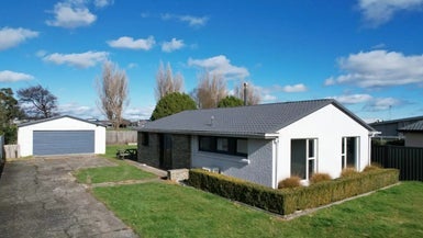 529 Herbert Street, Waverley, Invercargill - Carousel 1