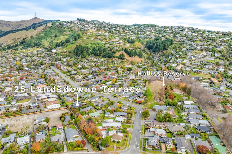 25 Landsdowne Terrace, Cashmere, Christchurch - Carousel 26