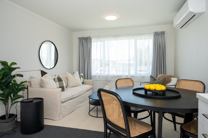 21 Holyrood Street, Taradale, Napier - Carousel 1