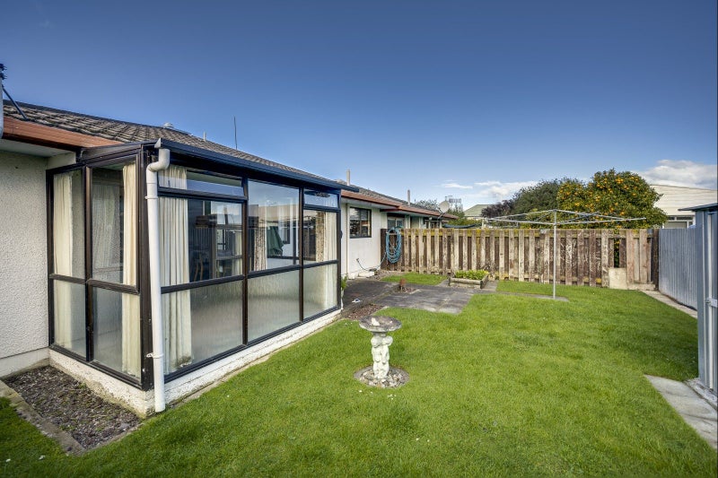 810 Queen Street West, Saint Leonards, Hastings - Carousel 2