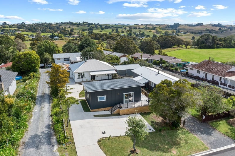 16 Tomas Street, Wellsford, Wellsford - Carousel 12