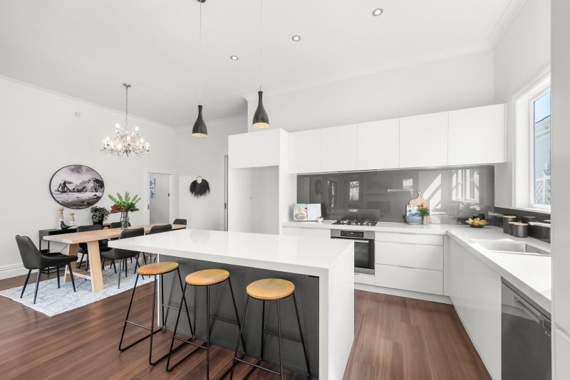 16 Buick Street, Petone, Lower Hutt - Carousel 2