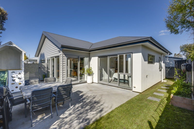 105A Riverslea Road South, Akina, Hastings - Carousel 1