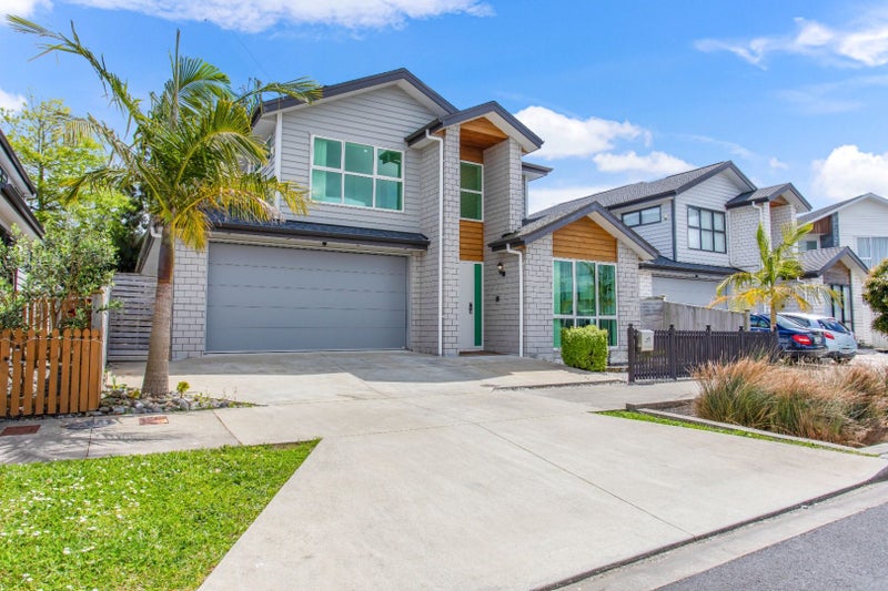 20 Thomas Rielly Avenue, Hobsonville, Auckland - Carousel 1