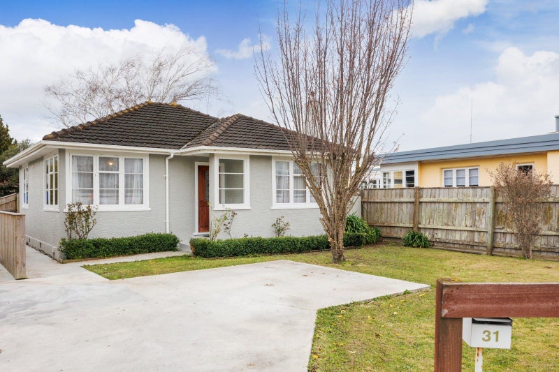 31 West Street, Feilding, Feilding - Carousel 1