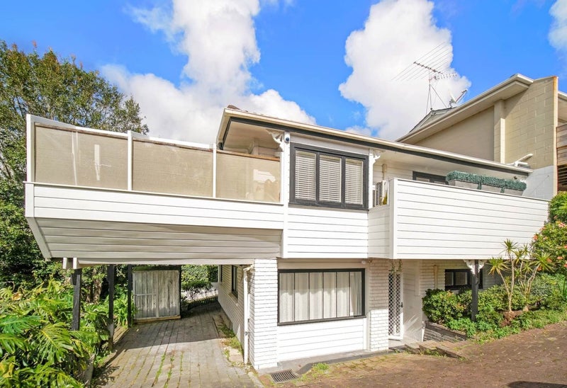 4/25 Windsor Street, Parnell, Auckland - Carousel 1
