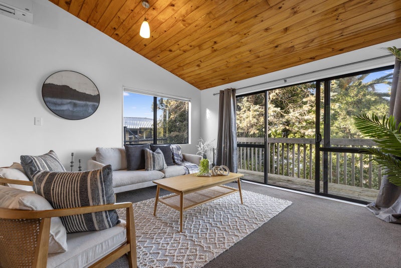 10B Coventry Street, Judea, Tauranga - Carousel 1