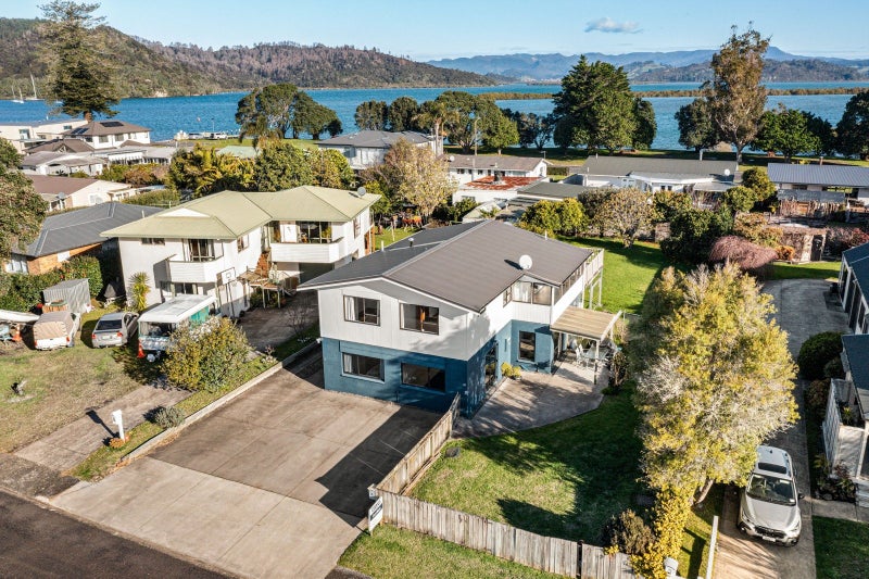 74 Catherine Crescent, Whitianga, Whitianga - Carousel 1