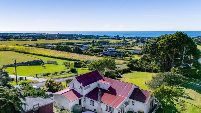 161 Wairau Road, Kaitake, New Plymouth - Carousel 1