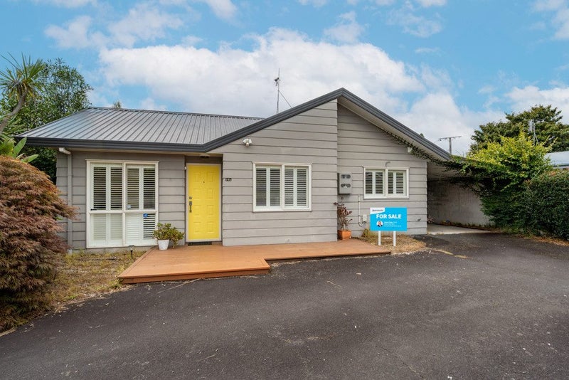 16A Taniwha Street, Frankton, Hamilton - Carousel 1