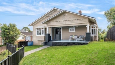 18 Boyd Avenue, Royal Oak, Auckland - Carousel 1