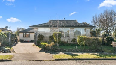 18 Bidwell Place, Hillmorton, Christchurch - Carousel 1