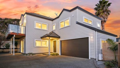 352 East Coast Road, Sunnynook, Auckland - Carousel 1